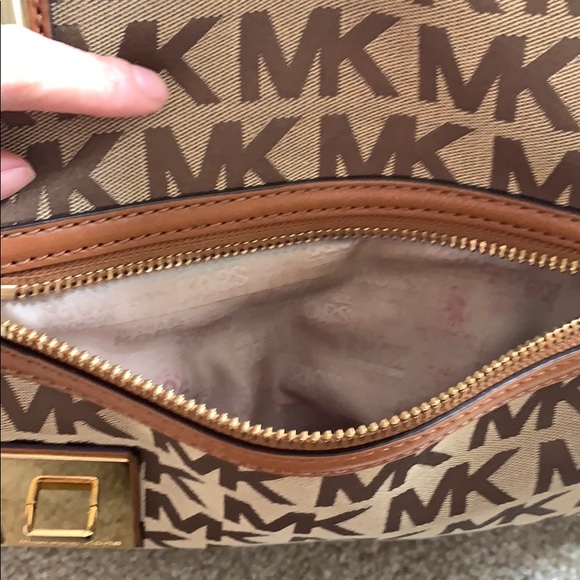 Michael Kors Satchel - Picture 4 of 5